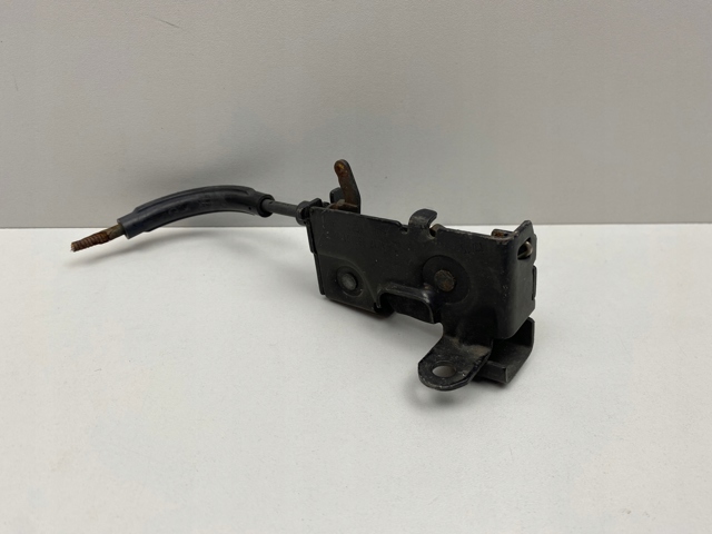 Замок кришки капота A2128800160 MERCEDES