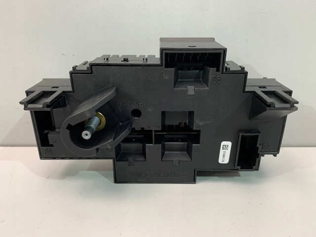 Корпус запобіжників A2229063202 MERCEDES