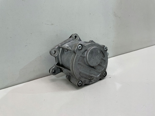 Насос вакуумний A6422300765 MERCEDES