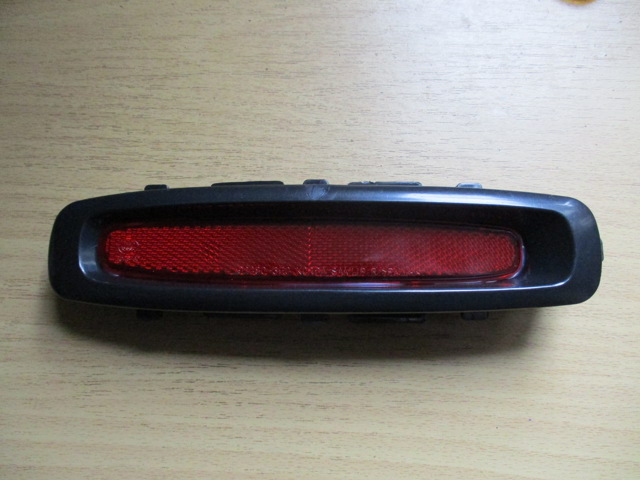 Катафот (відбивач) заднього бампера, правий 924803E050XX HYUNDAI