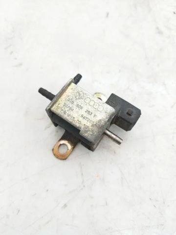 Клапан соленоїд регулювання заслонки EGR 028906283F VAG
