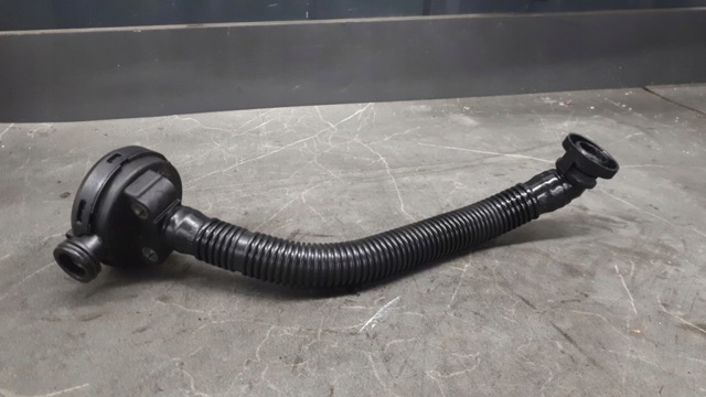 Байпасний клапан EGR, рециркуляції газів 03E103765C VAG