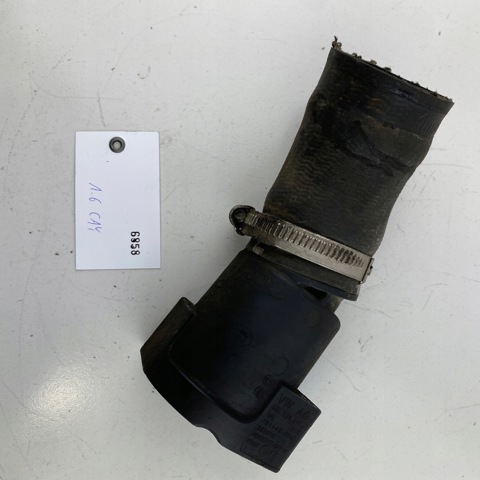 Патрубок турбіни вихлопних газів 03L131111H VAG