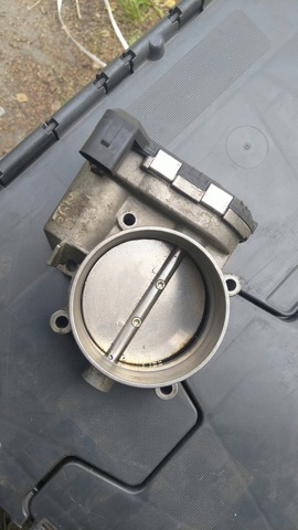 Блок дросельної заслінки 077133062A VAG