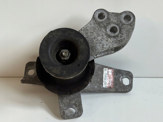 Права опора двигуна 1093A070 MITSUBISHI