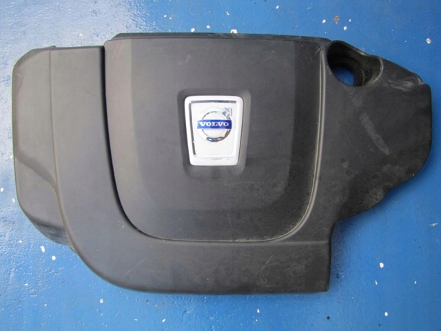Капот 1372917 VOLVO