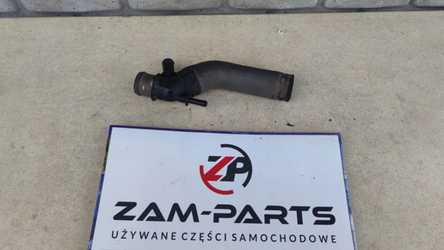 Водяний патрубок 1J0121087 VAG