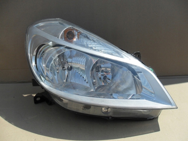 Фара правая 260100203R RENAULT