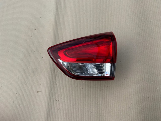 Задній правий стоп 265502395R RENAULT