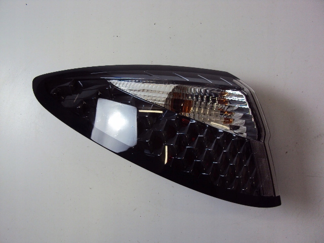 Задня ліва зовнішня фара 265559201R RENAULT