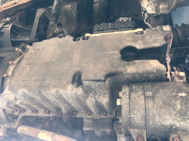 Піддон масляний картера двигуна 30777739 VOLVO