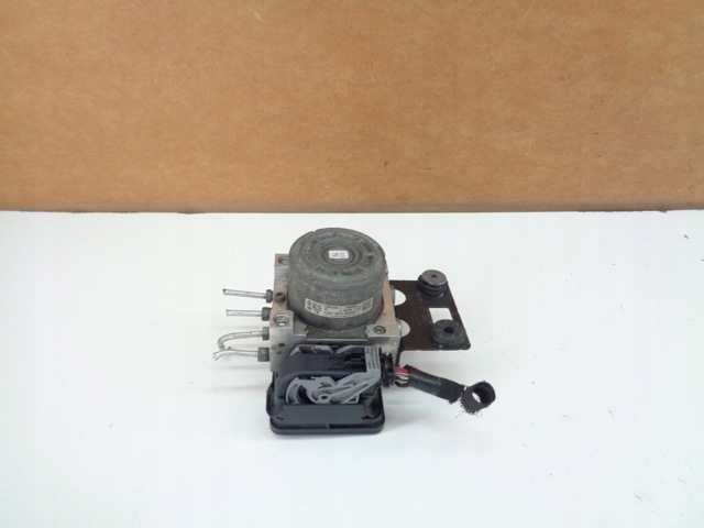 Блок керування АБС (ABS) 476601418R OPEL