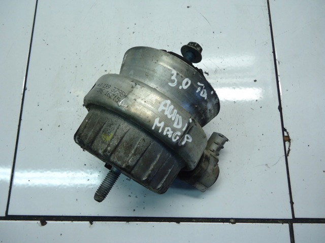 Права опора двигуна 4F0199382BH VAG