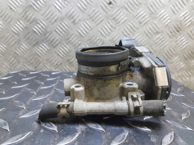 Заслінка повітряна 55563385 OPEL