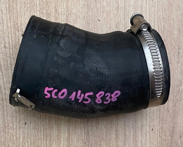 Шланг/патрубок інтеркуллера 5C0145838 VAG