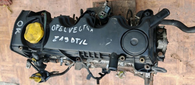 Двигун у зборі 603238 OPEL