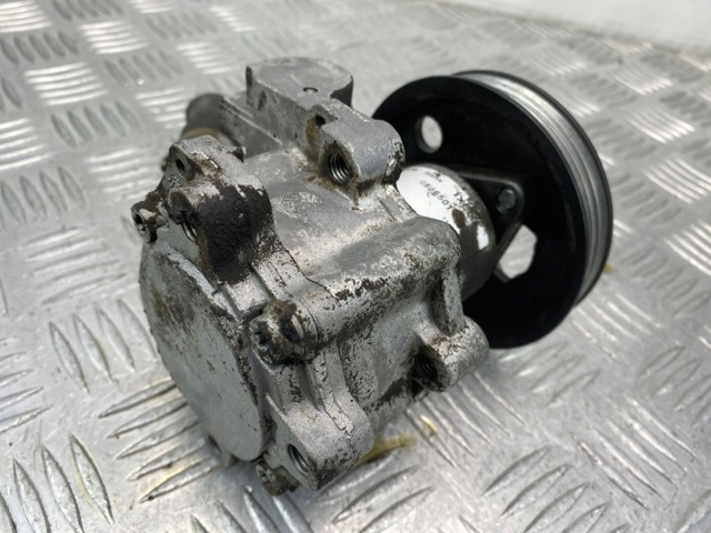 Помпа ГПК 679886501 BMW