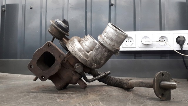 Турбонаддув 7700868124 VOLVO
