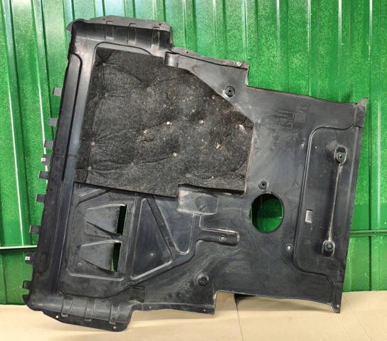 Захист моторного відсіку 7C0825453B VAG