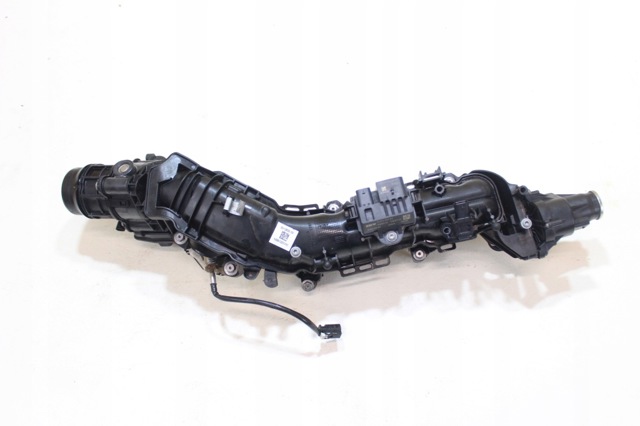 Колектор впускний 8513855 BMW