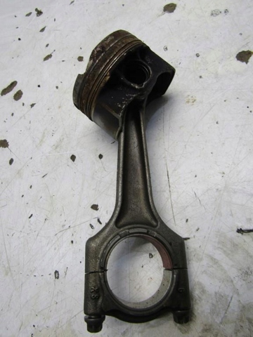 Поршень в зборі 8657760 BMW