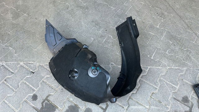Підкрилок передній лівий 868113Z300 HYUNDAI