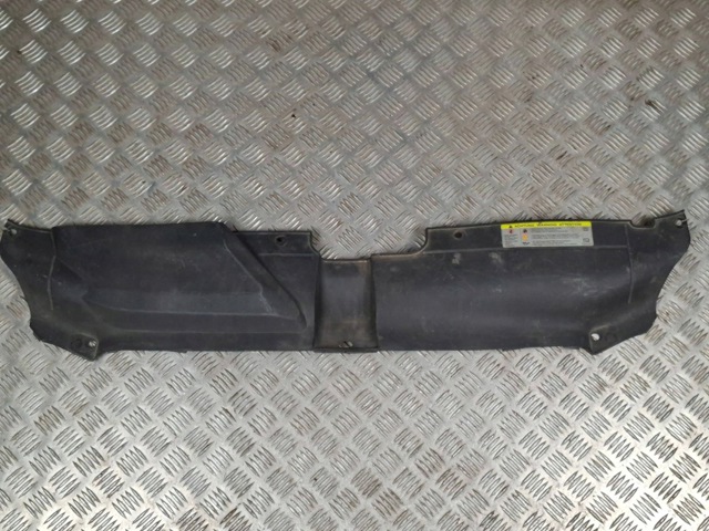 Буфер (бампер) передній 8T0807081A VAG