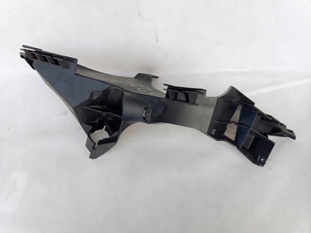 Кронштейн-адаптер кріплення фари передньої, лівої 8XA805607 VAG