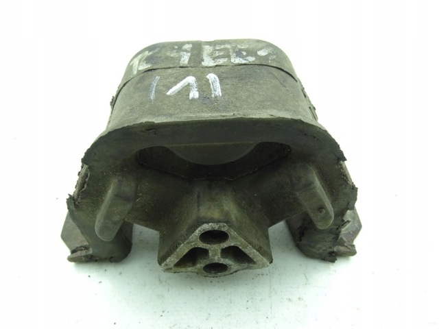 Подушка КПП 90372699 OPEL