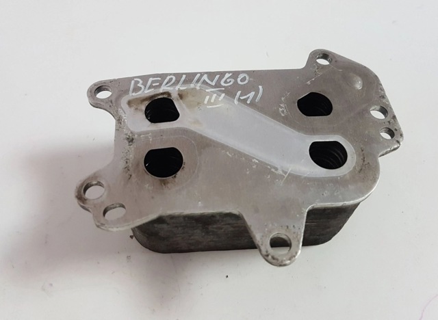 Радіатор масляний 9804281280 PEUGEOT