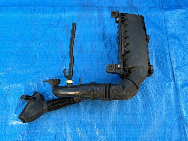 Повітроприймач Opel Corsa F
