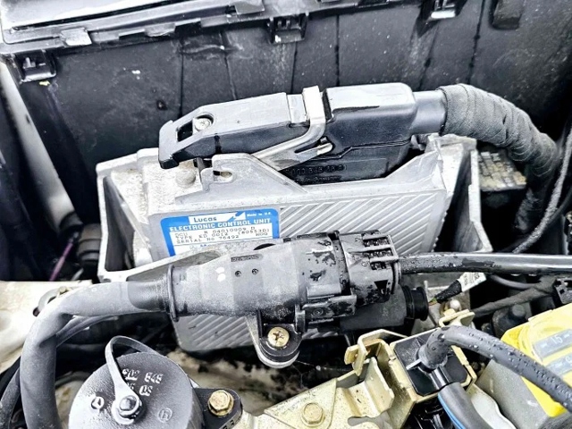 Модуль управління двигуном A0165457632 MERCEDES