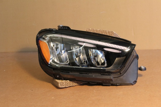 A1679067604 Mercedes