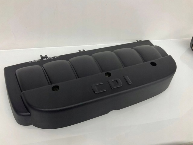 Кришка двигуна декоративна A6480100167 MERCEDES