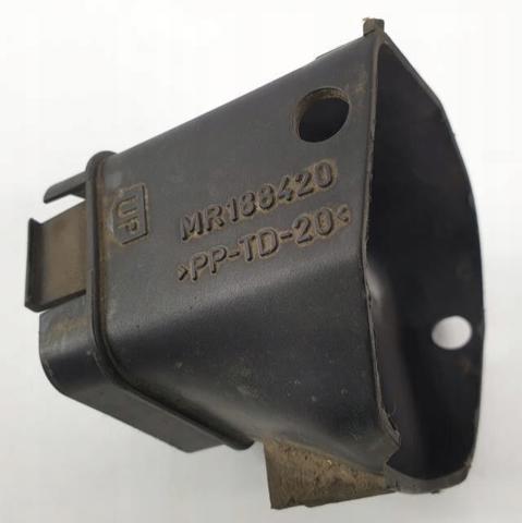 Повітрозабірник повітряного фільтра MR373897 MITSUBISHI