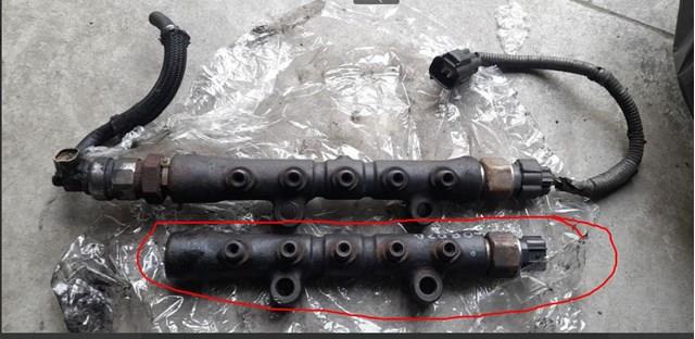 Паливна рампа 2381027030 TOYOTA