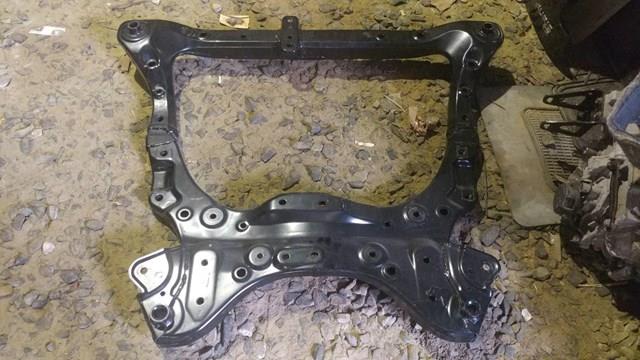 Підрамник передній 511000R010 TOYOTA