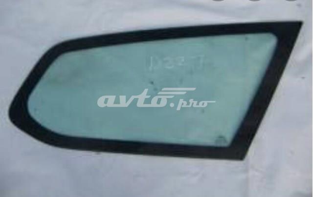 Заднее стекло кузова боковое правое багажного отсека  ford focus 03-11г. универсал оригинал 1367768