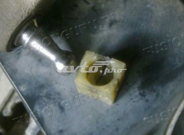 Втулка куліси КПП 97ZT7C445AE FORD