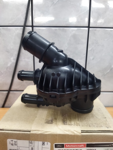 Термостат в зборі GN1Z8592A FORD