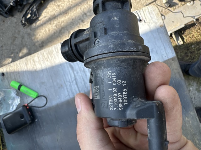 Регулюючий клапан охолоджувальної рідини 11519896407 BMW