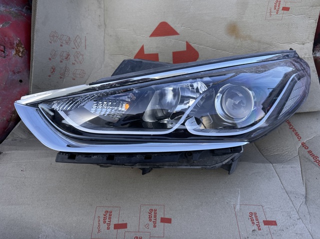Фара ліва 92101C1000 HYUNDAI