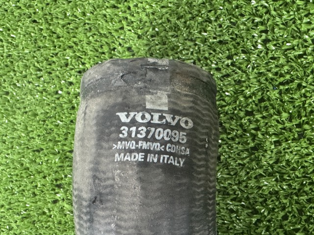 Трубка, що нагнітається 31370095 VOLVO