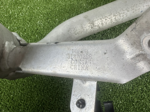 Шланг/патрубок інтеркуллера 31370288 VOLVO