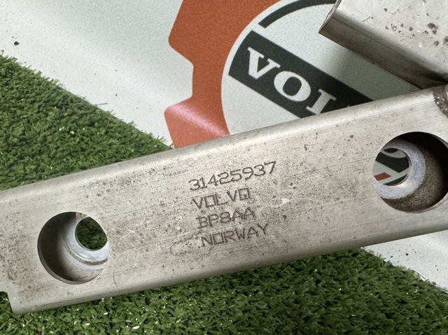 Телевізор верхній 31425937 VOLVO