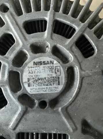 Авто генератор 23100JD200 NISSAN