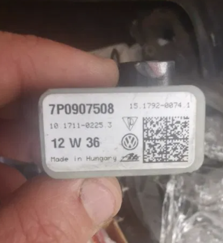 Датчик AIRBAG передній 7P0907508A PORSCHE