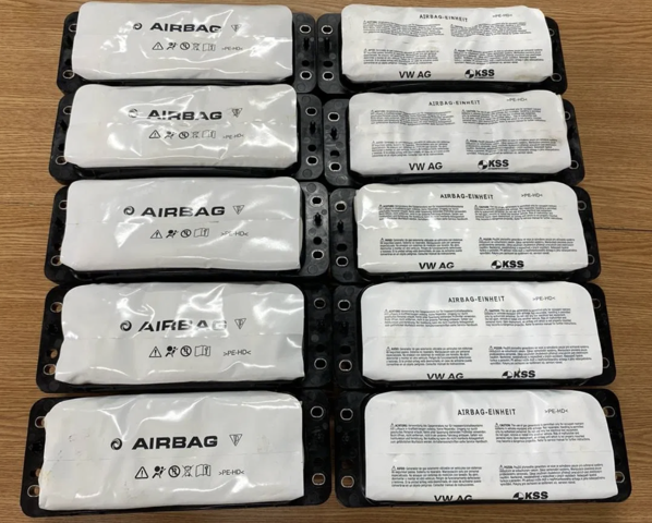 Подушка безпеки пасажира 95B880204 PORSCHE