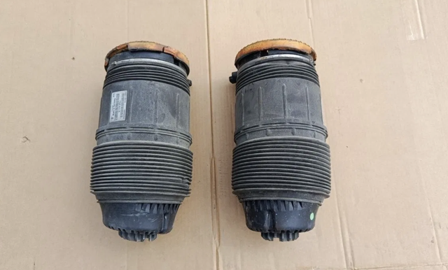 Пневмоподушка задня 971616026E PORSCHE