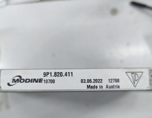 Радіатор кондиціонера 9P1820411 PORSCHE